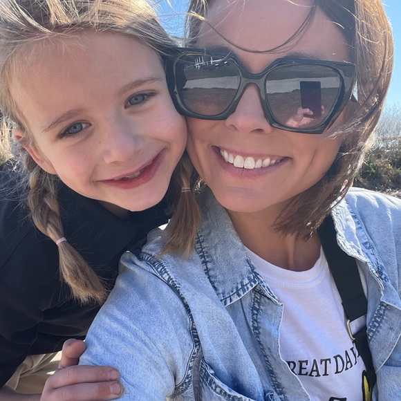 Meet your Posher, Erin - Picture 11 of 16